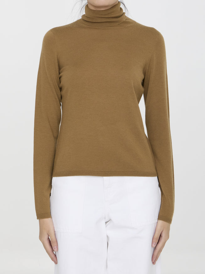 Max Mara Veloce Sweater in camel cashmere, front view