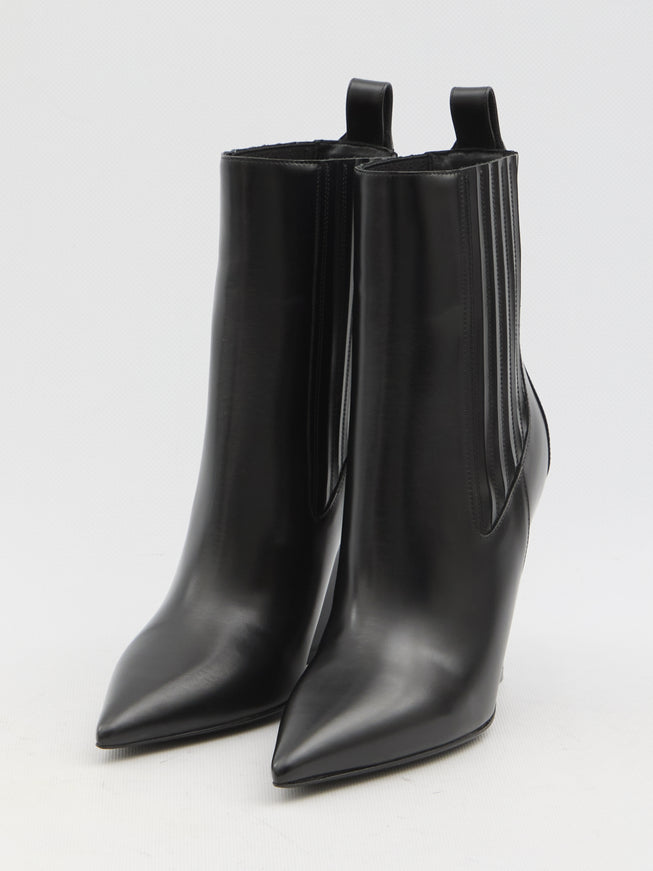 Valentino Garavani Vlogo Lockette Booties