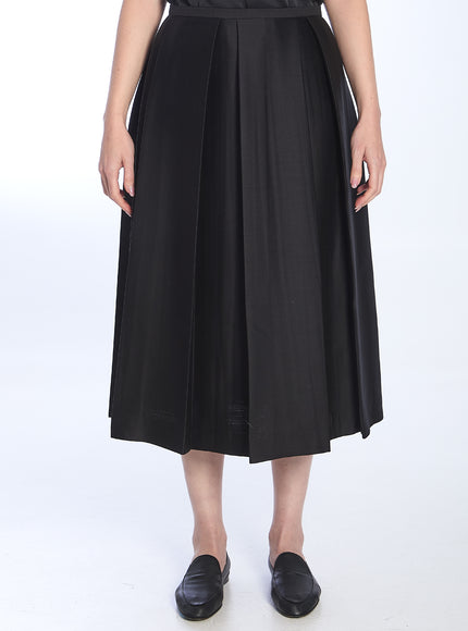 Toteme Black Wool and Silk Blend Skirt