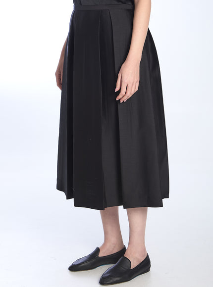 Toteme Black Wool and Silk Blend Skirt