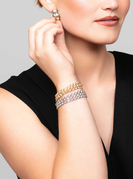 Olivia Wide Pearl Bracelet