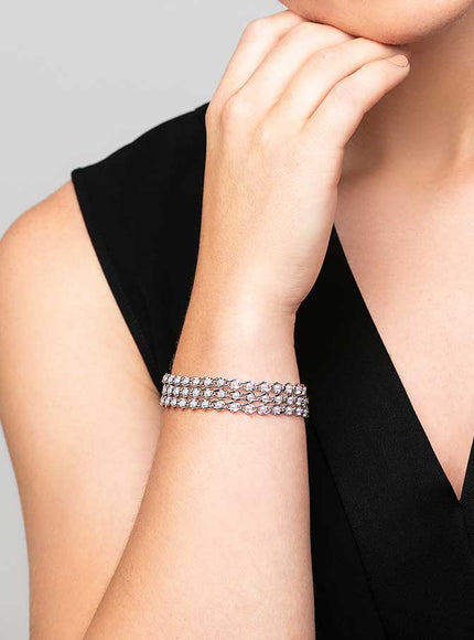 Olivia Wide Pearl Bracelet