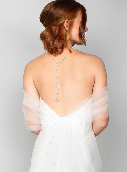 Oakley Pearl Lariat Necklace