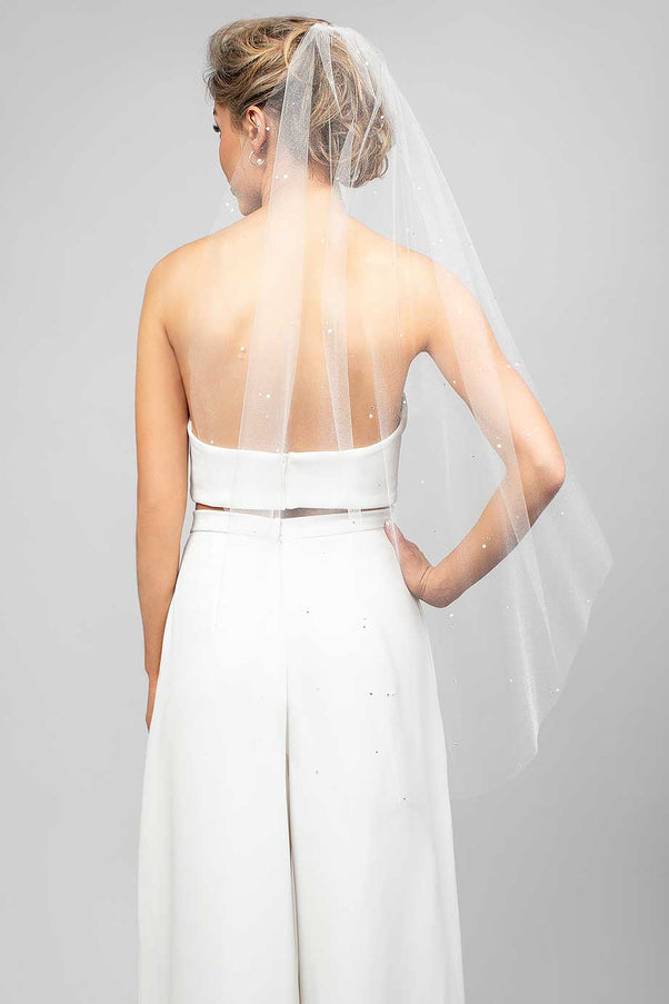 Paige Scatter Pearl and Crystal Fingertip Veil