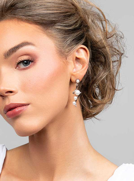 Ariel Taub Paisley Pearl Earrings in Silver