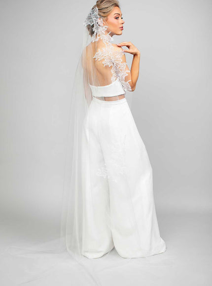 Peony Lace Mantilla Chapel Veil