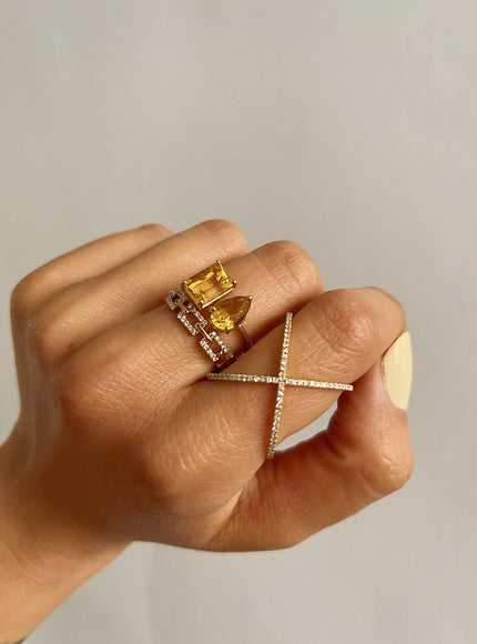 Zoe Lev Diamond X Ring