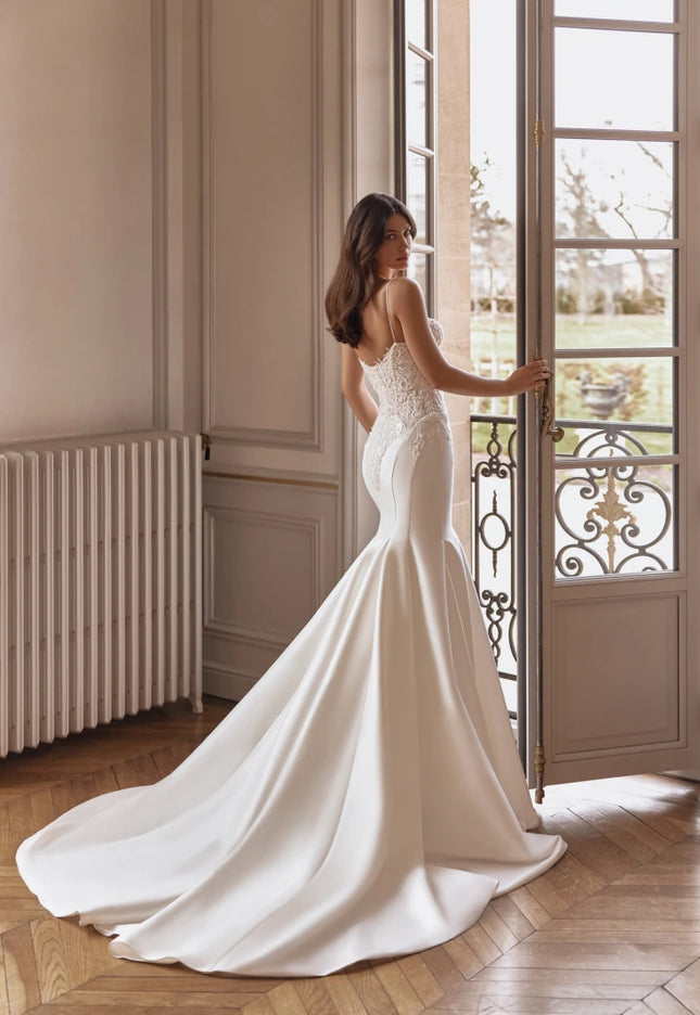 Pollardi Kaira Fitted Mermaid Wedding Dress