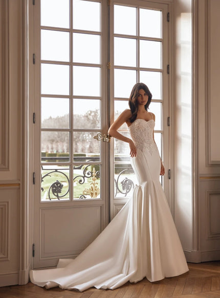 Pollardi Kaira Fitted Mermaid Wedding Dress