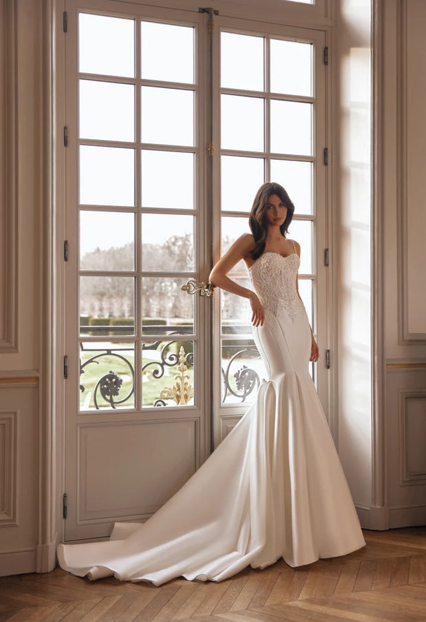 Pollardi Kaira Fitted Mermaid Wedding Dress