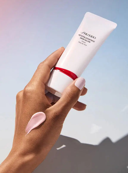 Shiseido Revitalessence Skin Glow Primer Spf 25