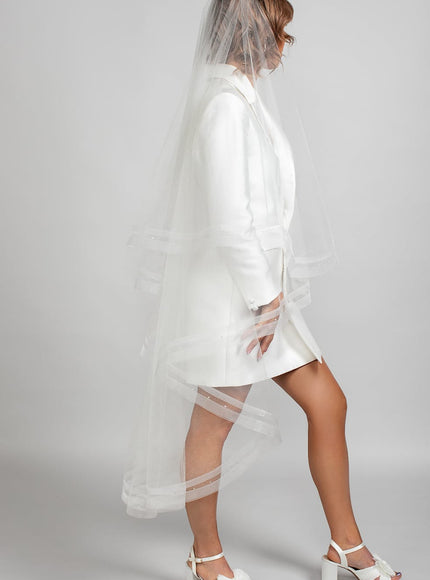 Ryder Waltz Double Horsehair Trim & Crystal Veil