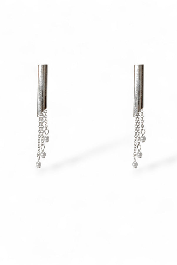 Tracy Mod Pearl Drop Earrings