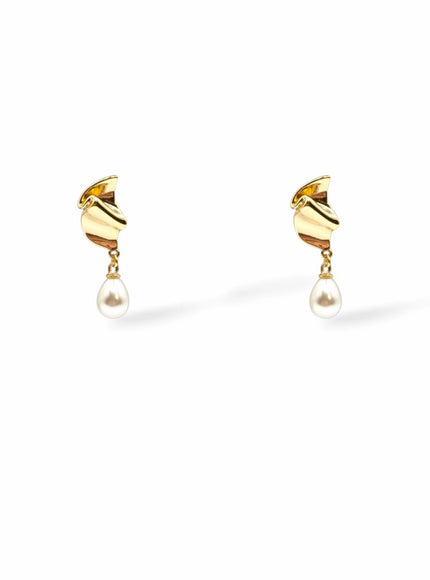 Urbana Pearl Drop Earrings