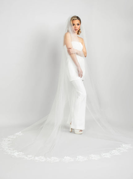 Ariel Taub Valentina Rose Lace Veil Light Ivory