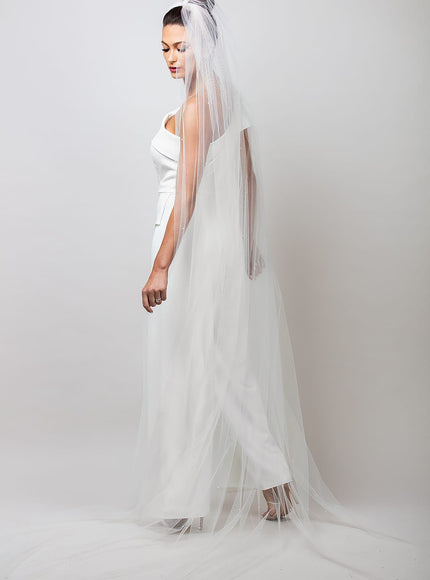 2000 Scattered Round Pearl Cathedral Veil