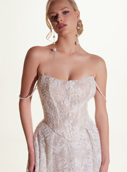 Yumi Katsura Vontria Lace Wedding Dress