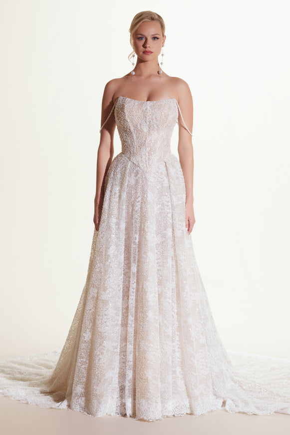 Yumi Katsura Vontria Lace Wedding Dress