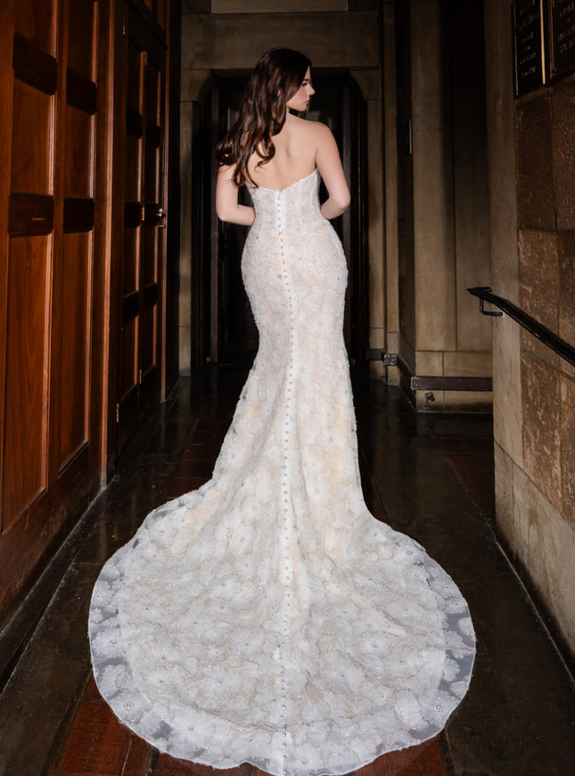 Yumi Katsura Wallace Beaded Lace Wedding Gown