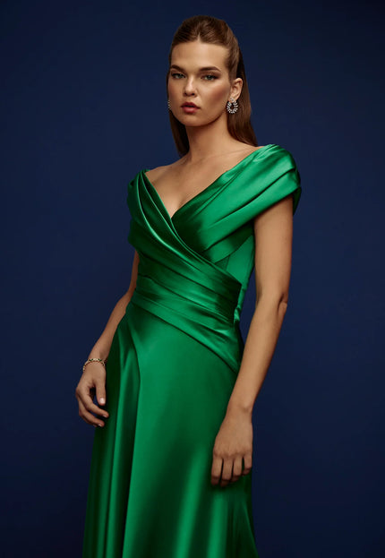 Anne Barge Black Label Augustus Column Gown