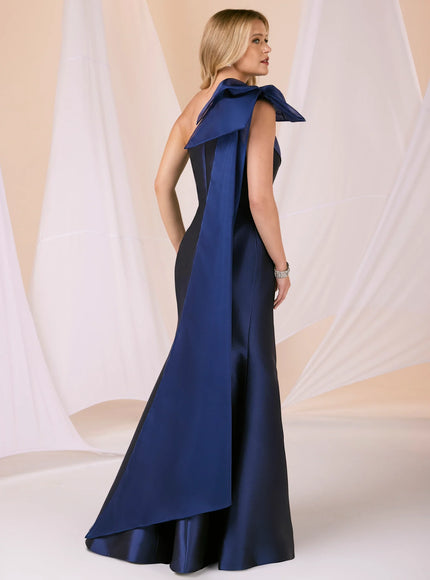 Anne Barge Jensen Trumpet Gown with Organza Bow