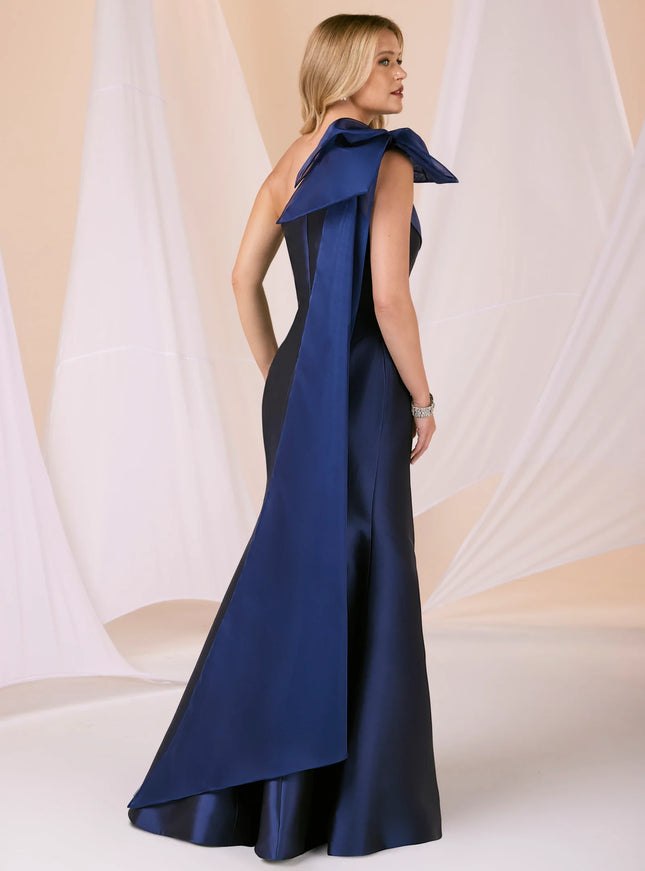 Anne Barge Jensen Trumpet Gown with Organza Bow