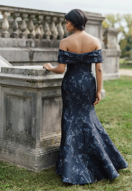 Anne Barge Reyes Jacquard Trumpet Gown with Shawl