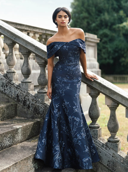 Anne Barge Reyes Jacquard Trumpet Gown with Shawl