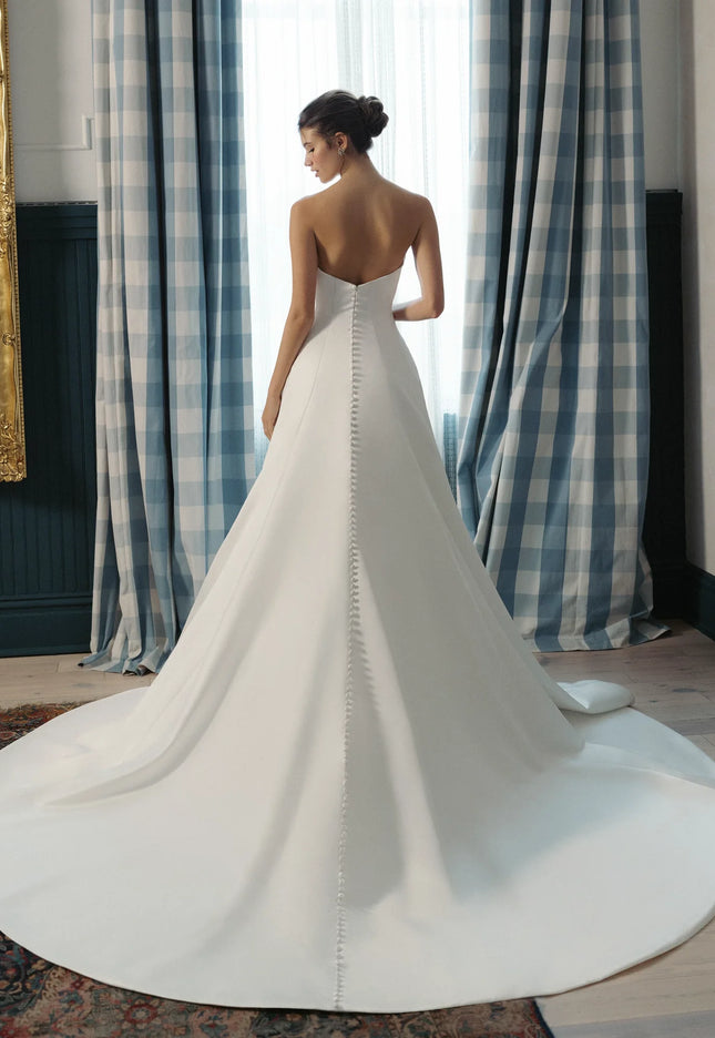 Anne Barge Loyola Wedding Gown