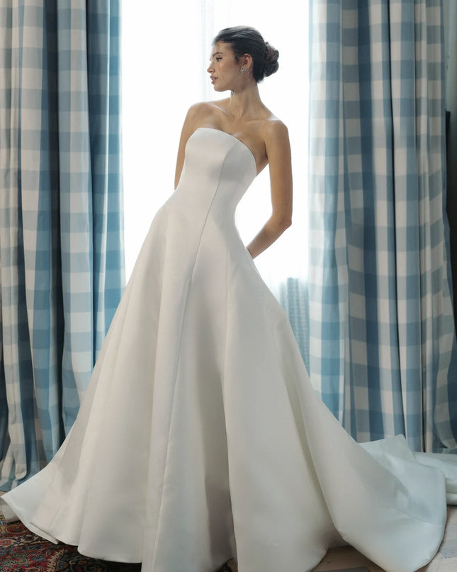 Anne Barge Loyola Wedding Gown
