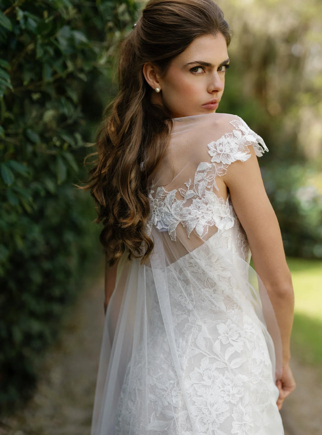 Anne Barge Cromwell Wedding Cape