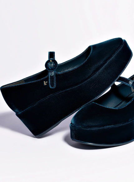 Larroude Blair Flatform In Deepsea Velvet