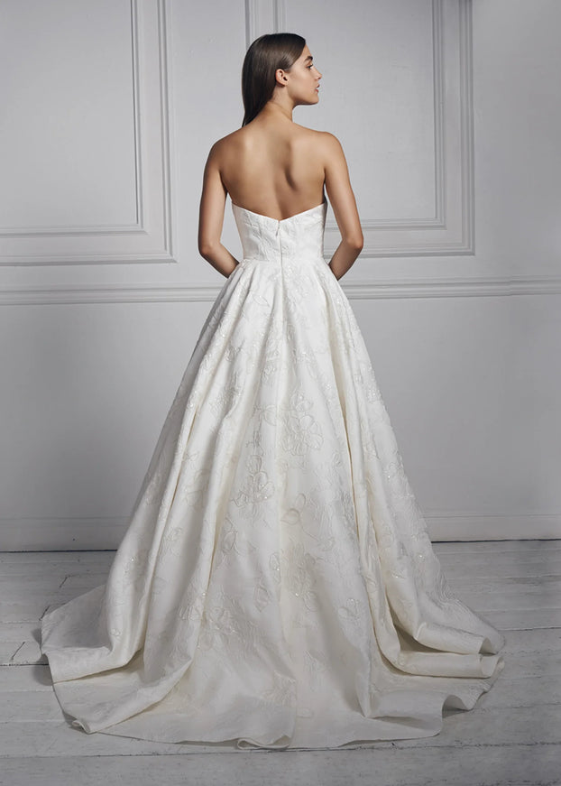 Anne Barge Dream Weaver Wedding Gown