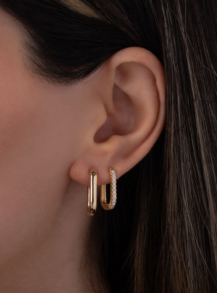 Zoe Lev 14K Gold Thick Oval Hoop Earrings