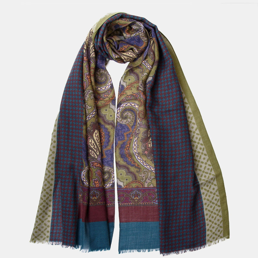 Elizabetta Aosta Wool Scarf in Olive Green