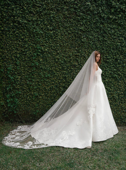 Anne Barge King wedding gown, front view