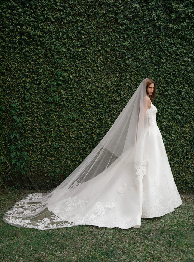 Anne Barge King Sweetheart A-Line Wedding Gown
