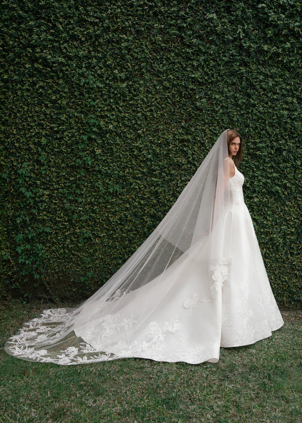 Anne Barge King Sweetheart A-Line Wedding Gown