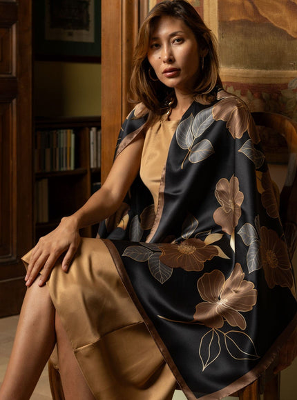 Elizabetta Laura Silk Scarf Shawl in Black