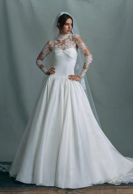 Anne Barge Noblesse Veil