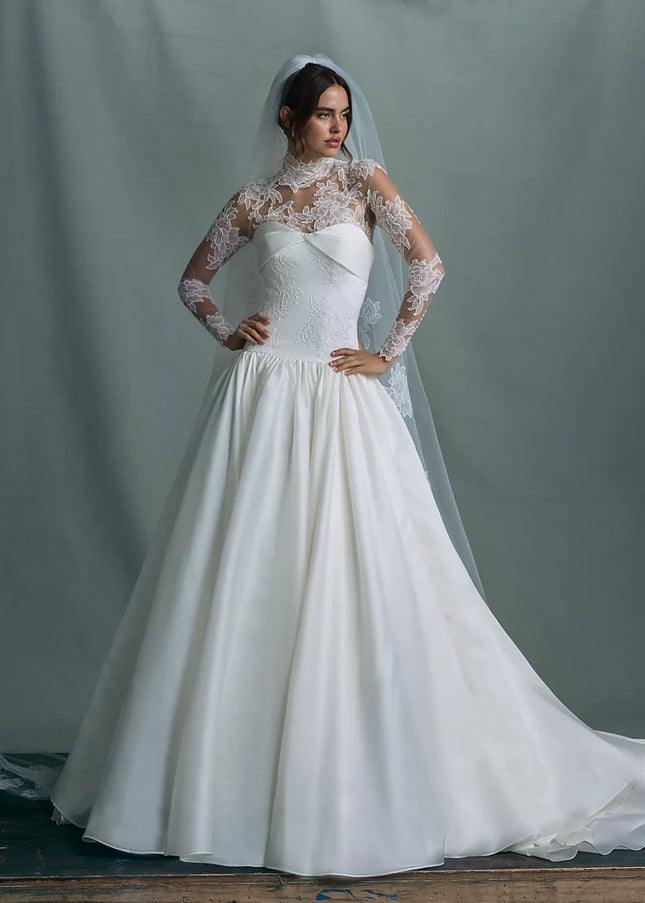 Anne Barge Noblesse Veil