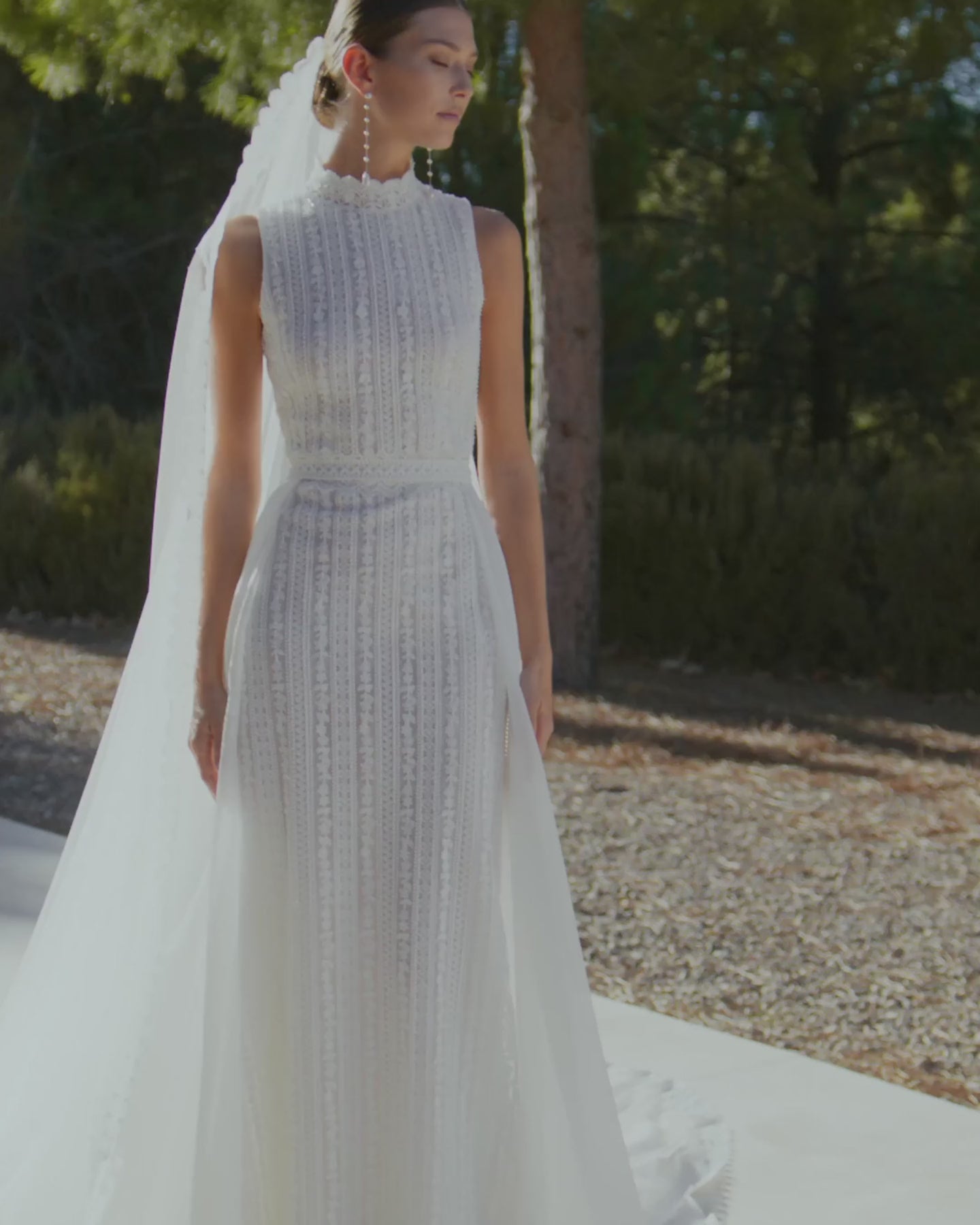 Rosa Clará Alfia Wedding Dress – Sheath Lace Gown – Ellie Belle