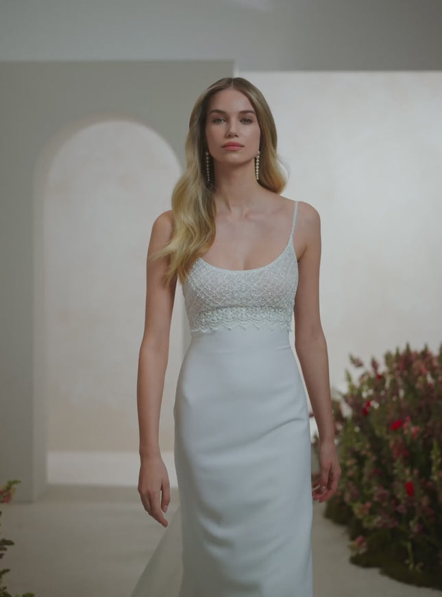 Rosa Clará Couture Terol Mermaid Wedding Dress with Cape