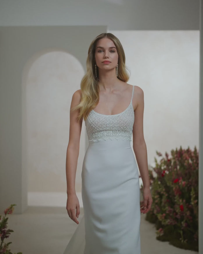 Rosa Clará Couture Terol Mermaid Wedding Dress with Cape