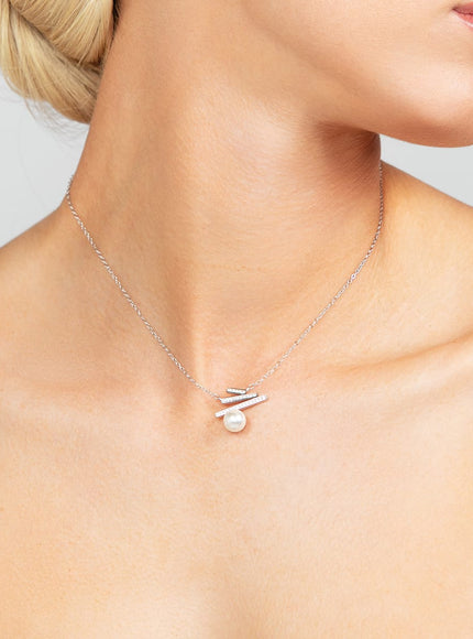 Quinlan Zigzag Crystal and Pearl Pendant Necklace