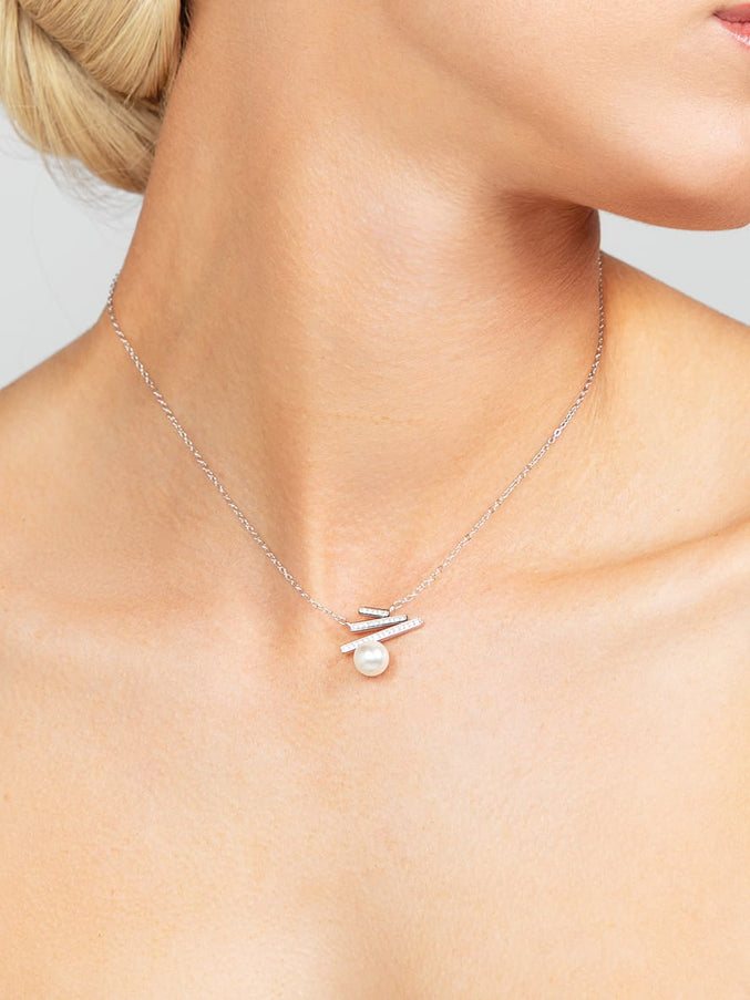 Quinlan Zigzag Crystal and Pearl Pendant Necklace
