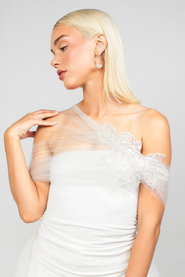 Regal Tulle Wrap