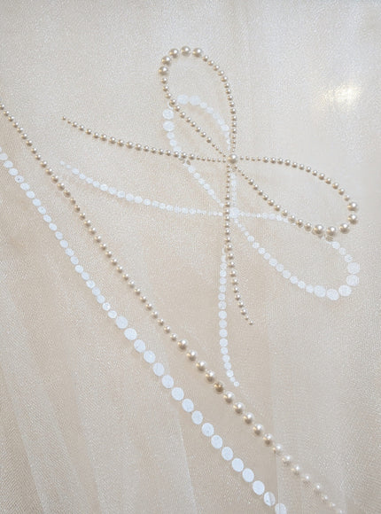 Reign Pearl Bow Cathedral Veil