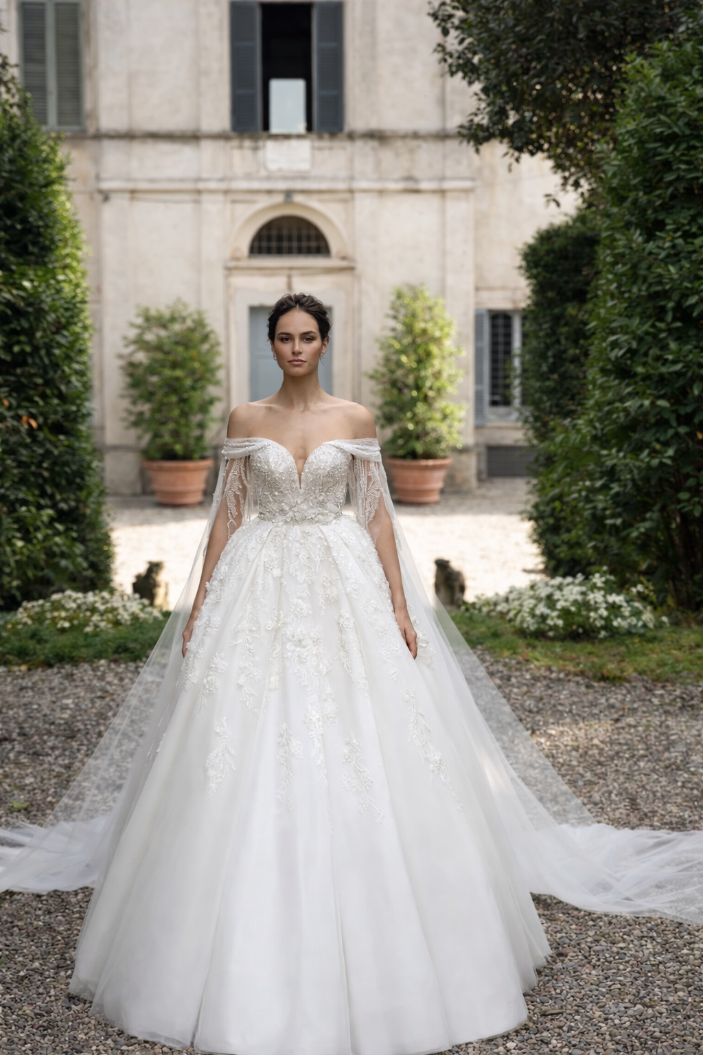 Serafina Sweetheart Ball Gown Wedding Dress – Pearl Embroidered, US 14